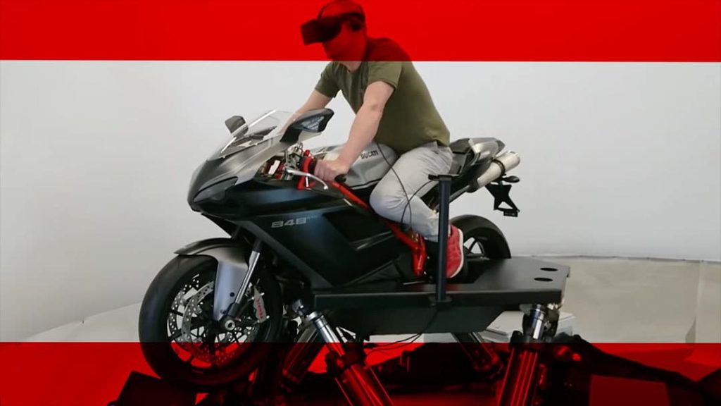 Motorrad-Simulator von Cruden