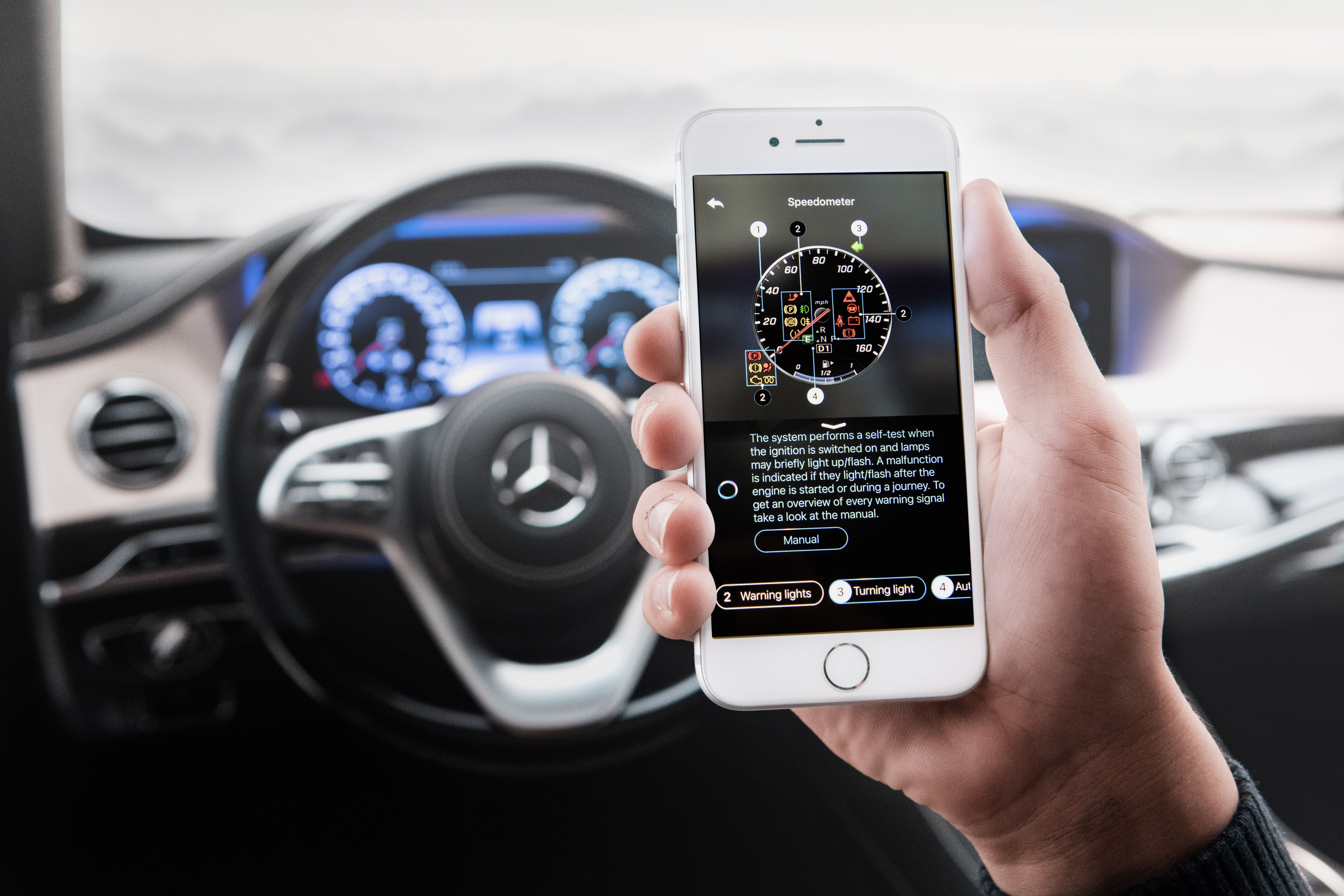 Mercedes-Benz-Ask-Mercedes-AR-App