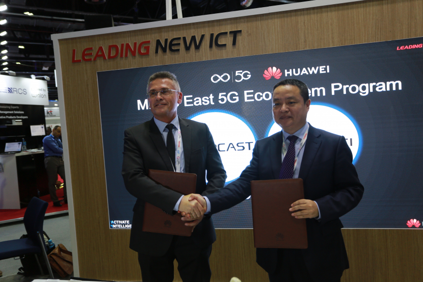 Huawei MoU-Signing-with-TPCast 20181018