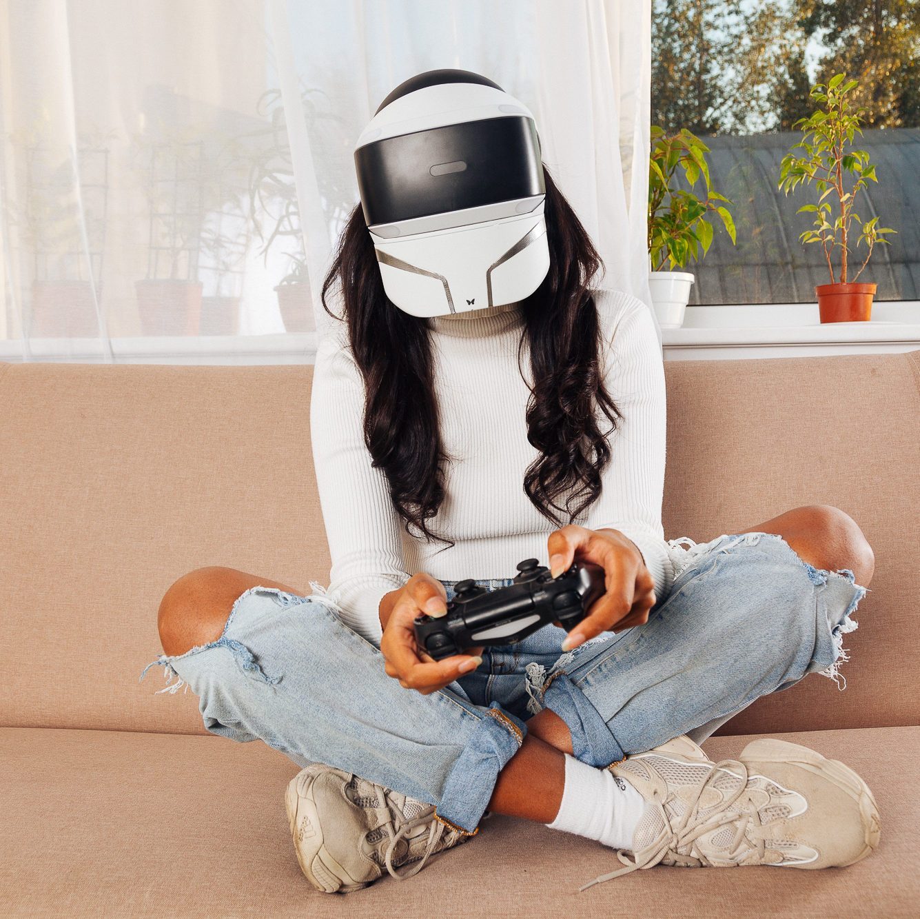 Feelreal-VR-Geruch-Oculus-Rift-HTC-Vive-PlayStation-VR-PSVR-Oculus-Go-Gear-VR
